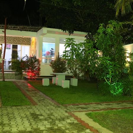 Lotus Dreams Guesthouse Weligama Eksteriør bilde